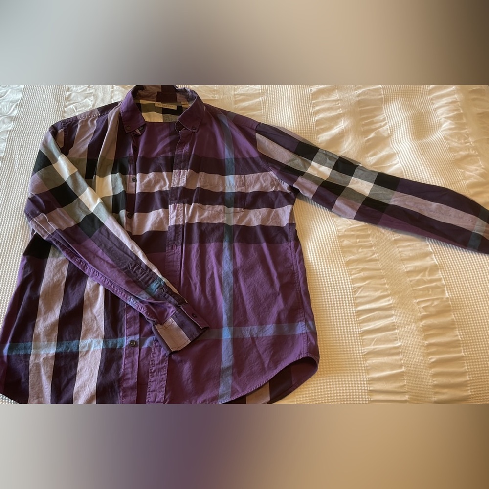 Men’s Burberry Button Up Dress Shirt